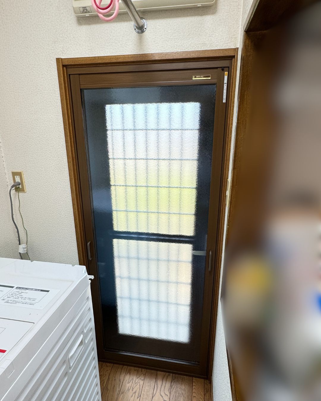 愛媛県 内窓設置(勝手口)