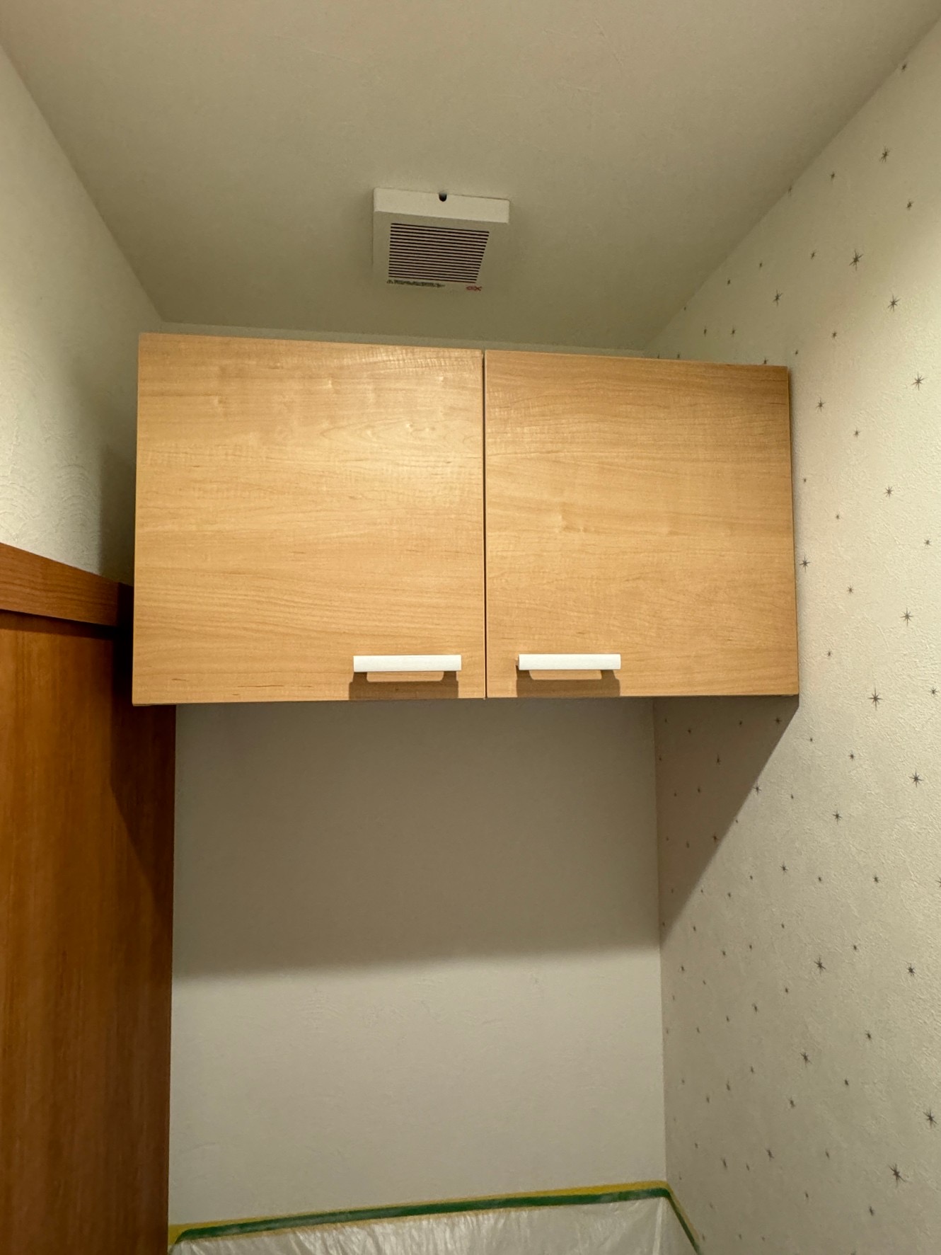 トイレに収納を設置しました！