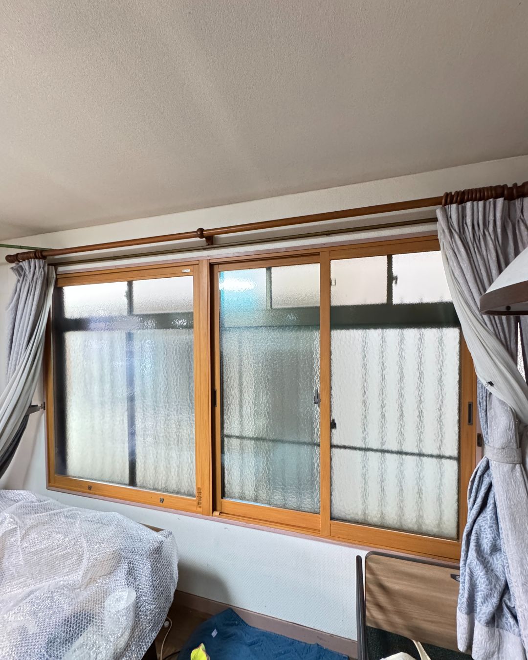 FIXと引違い窓の内窓を設置！